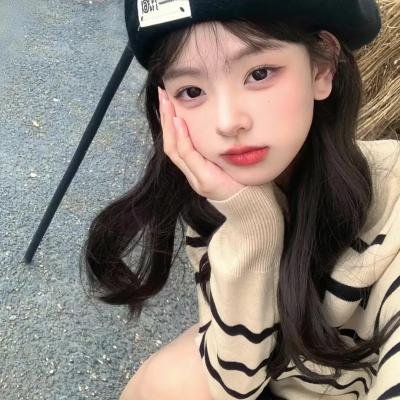 莫茜